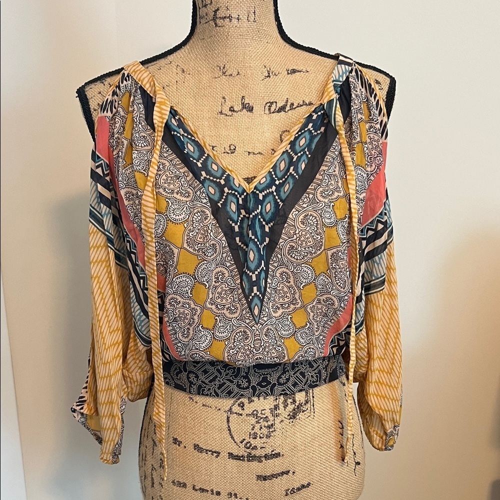 Warehouse Multicolor Patterned Blouse - Picture 2 of 7